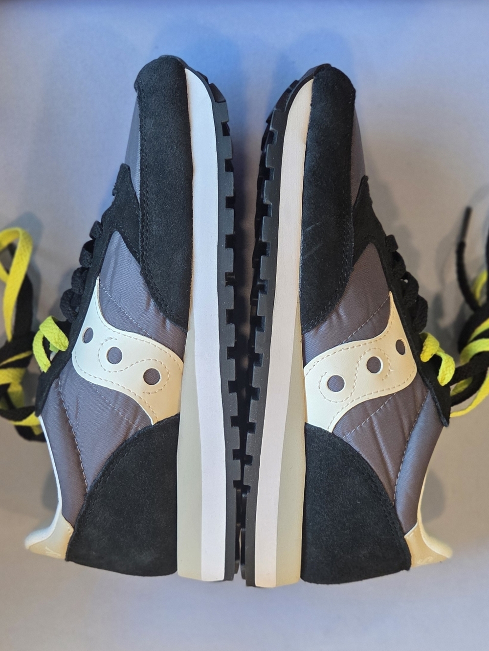 NEW Women's Saucony Jazz Sneakers - Black Suede & Gray/White/Cream - Size 7.5 US - Picture 9 of 13